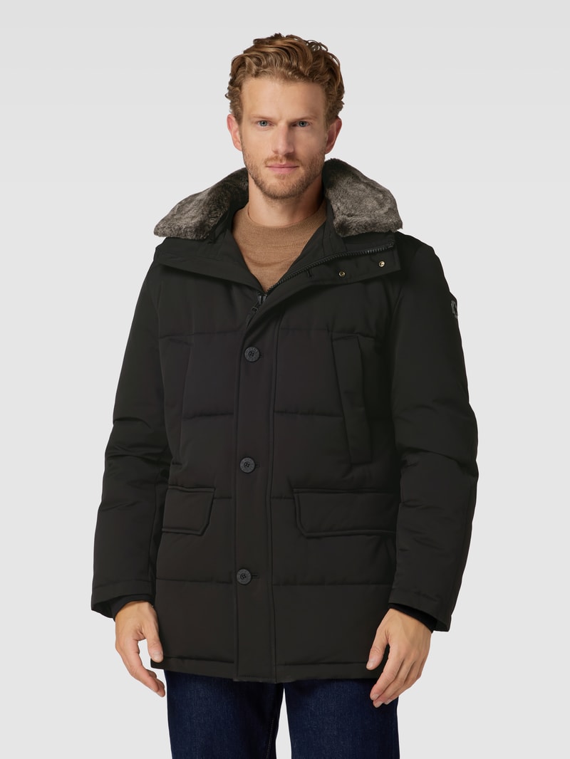 Steppmantel mit Kapuze in schwarz