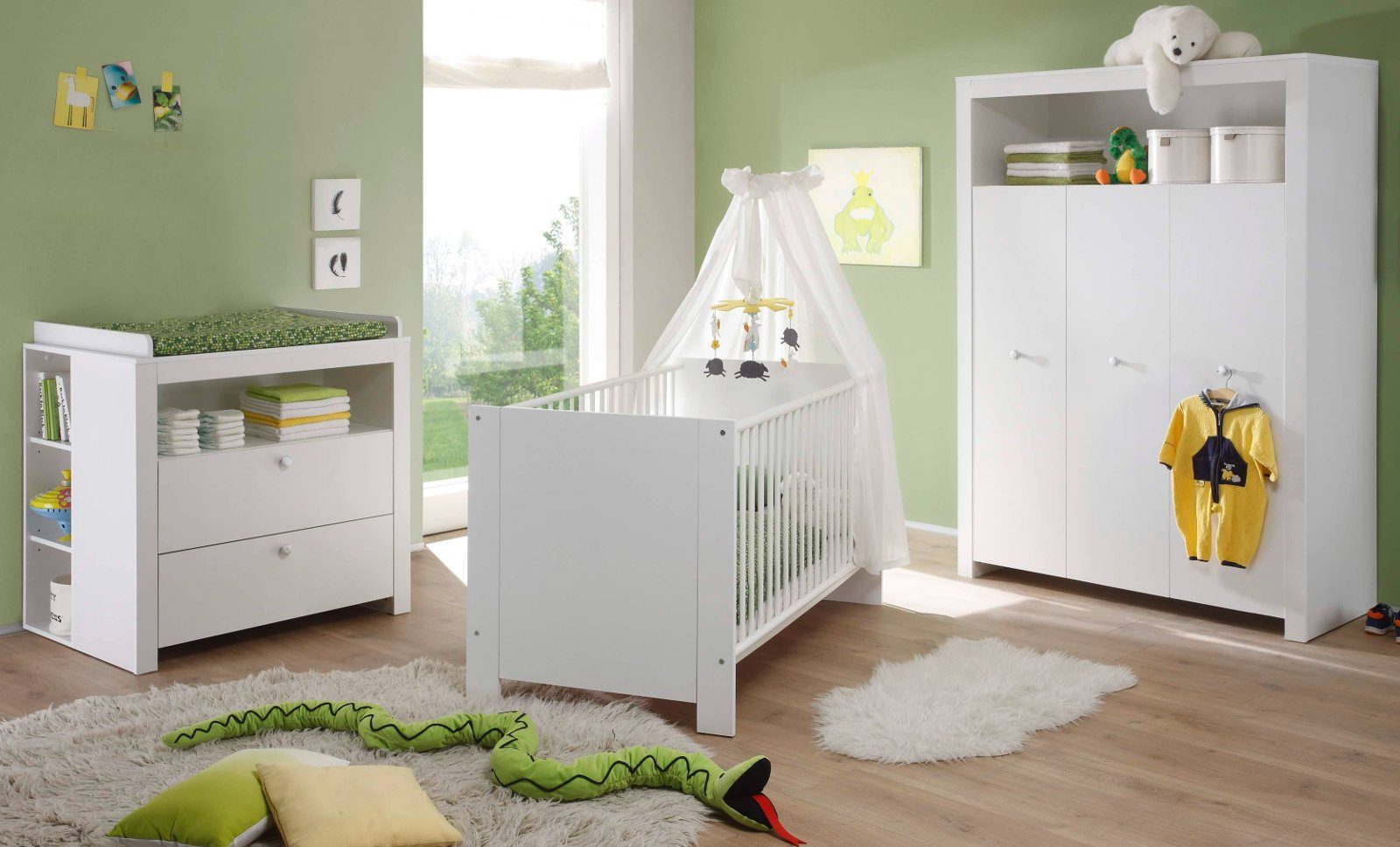 trendteam Kleiderschrank Olivia (3-türig, 130 x 186 cm, Schrank weiß matt) auch mit rosa oder blau