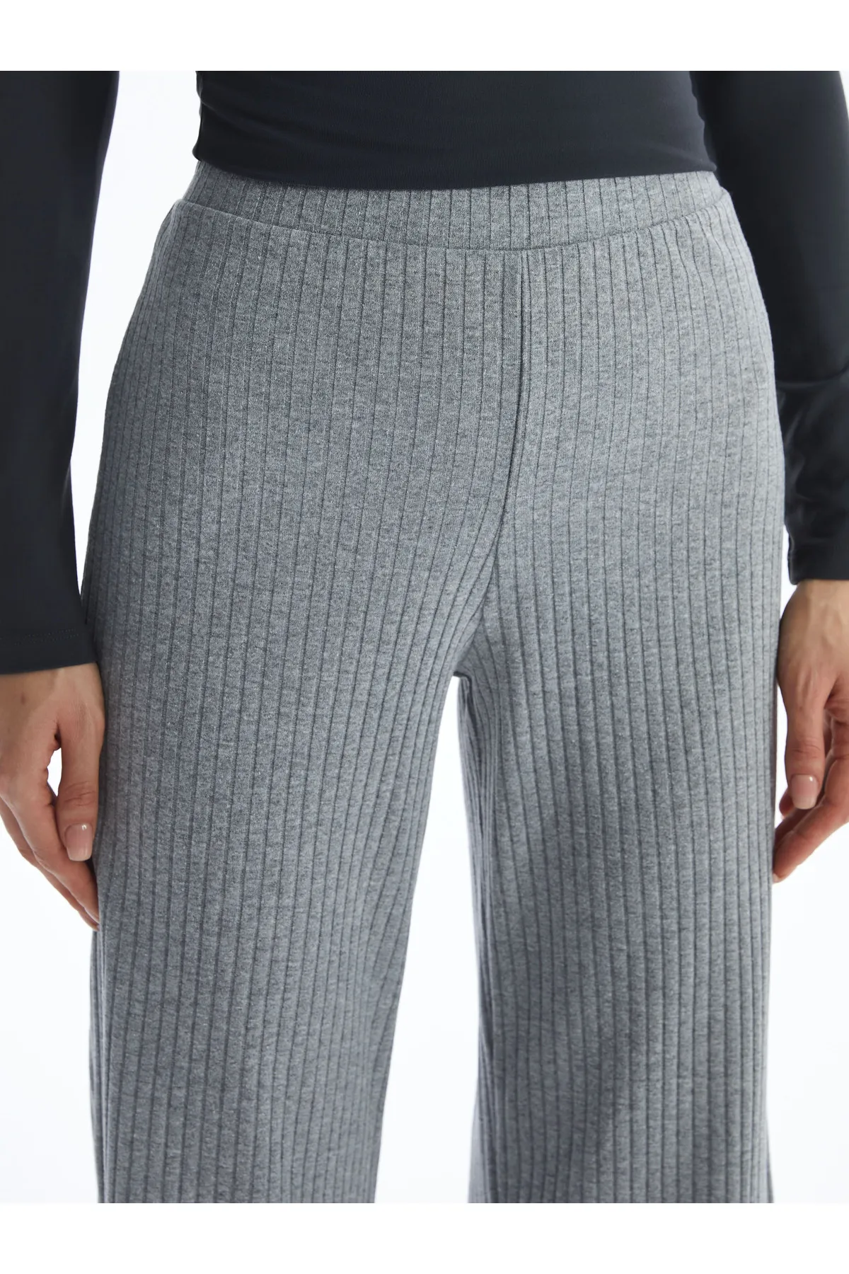 LC Waikiki  Schlichte Damen-Jogginghose mit weitem Bein und elastischem Bund