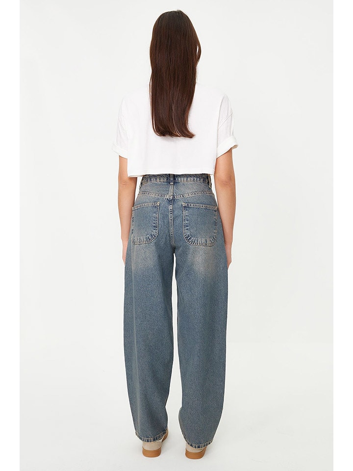 trendyol Jeans - Mom fit - in Hellblau günstig kaufen
