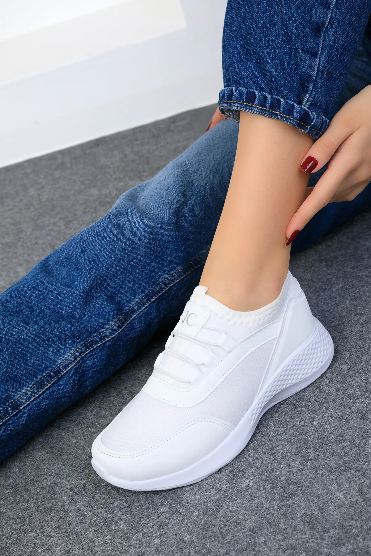 SOHO  Weiß-Weiße Damen Sneaker 15226