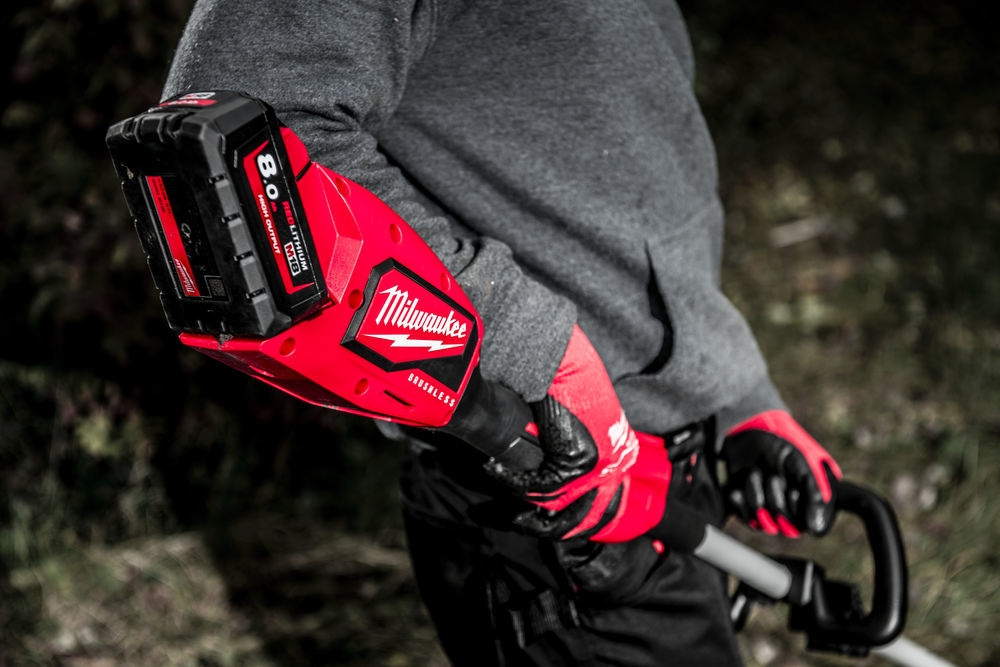 Milwaukee 4933472218 M18 BLLT-0 Бежични тример за траву 18 волти без батерија и пуњача