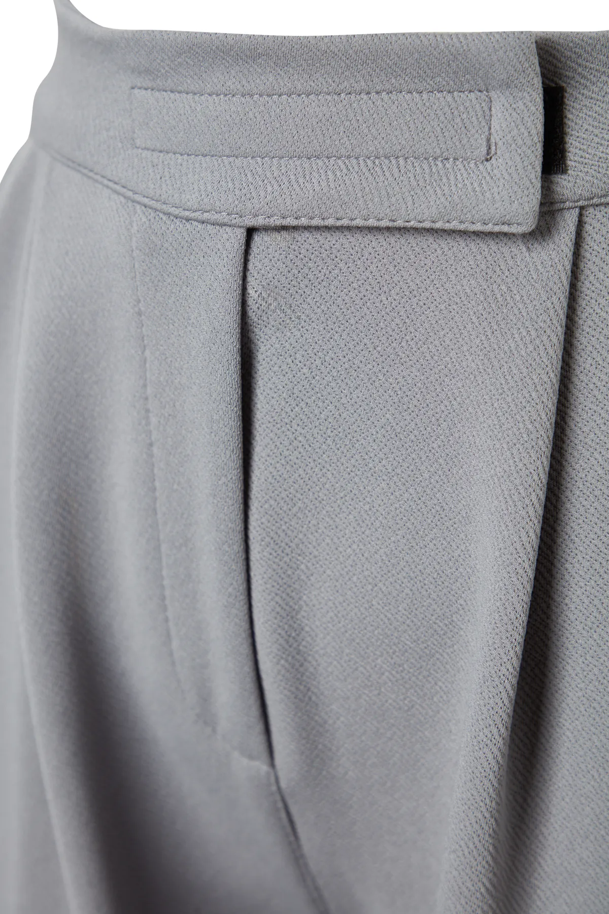 Trendyol Collection  Delfingraue Strickhose mit Klettverschluss, hoher Taille, Plissee, weitem Bein und weitem Schnitt TWOAW24PL00177