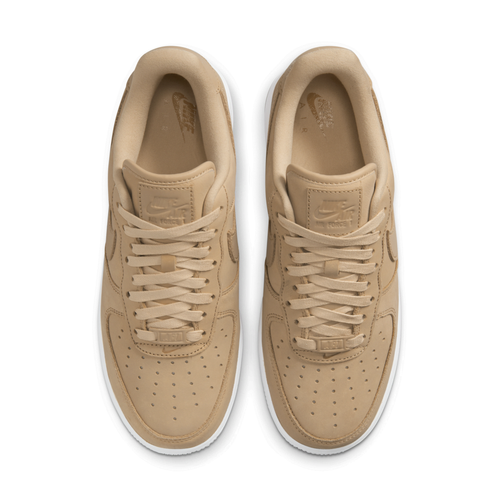 Nike Air Force 1 Premium DR9503-201 / braun