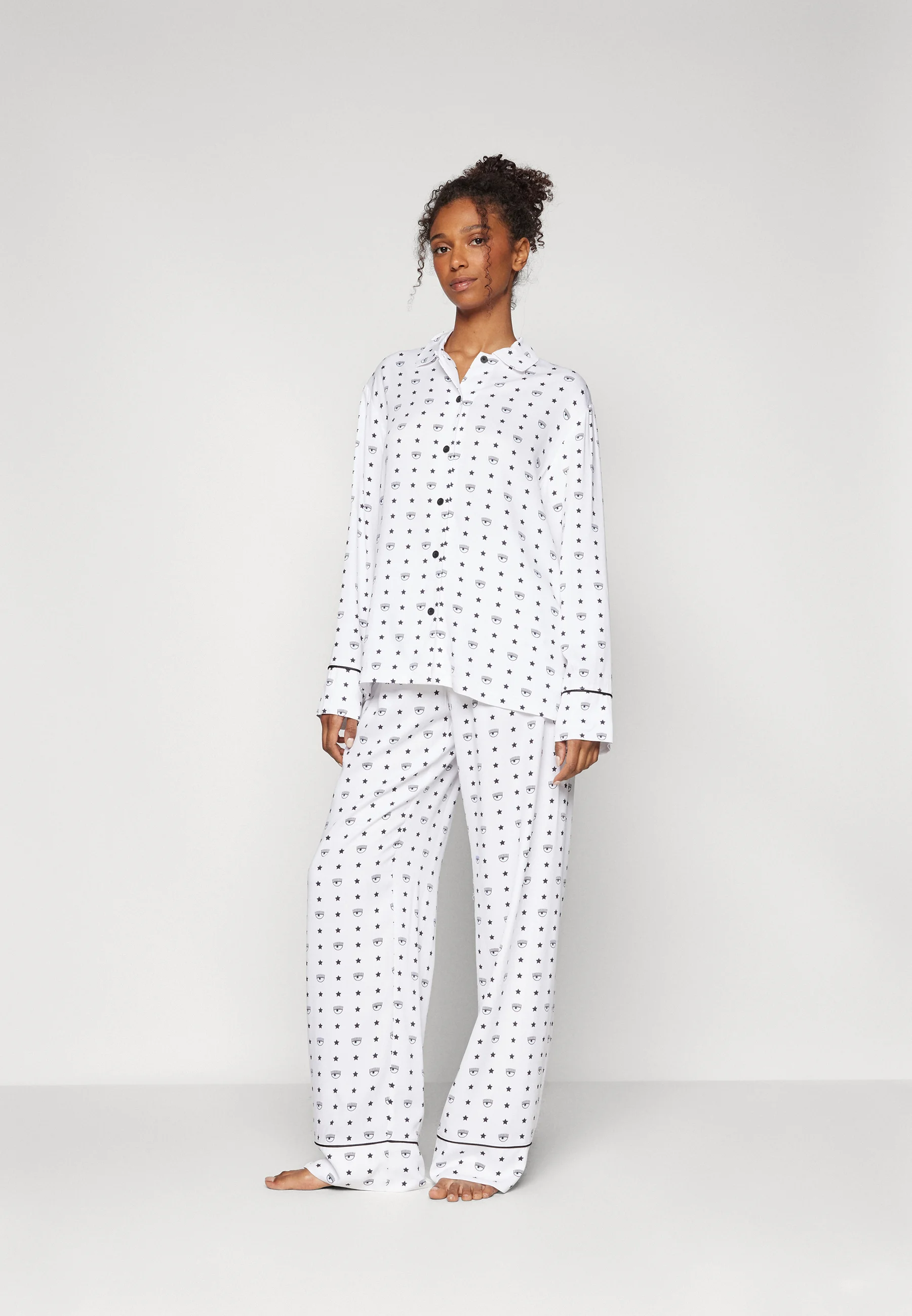 CHIARA FERRAGNI ICONIC EYE STAR SET - Pijama