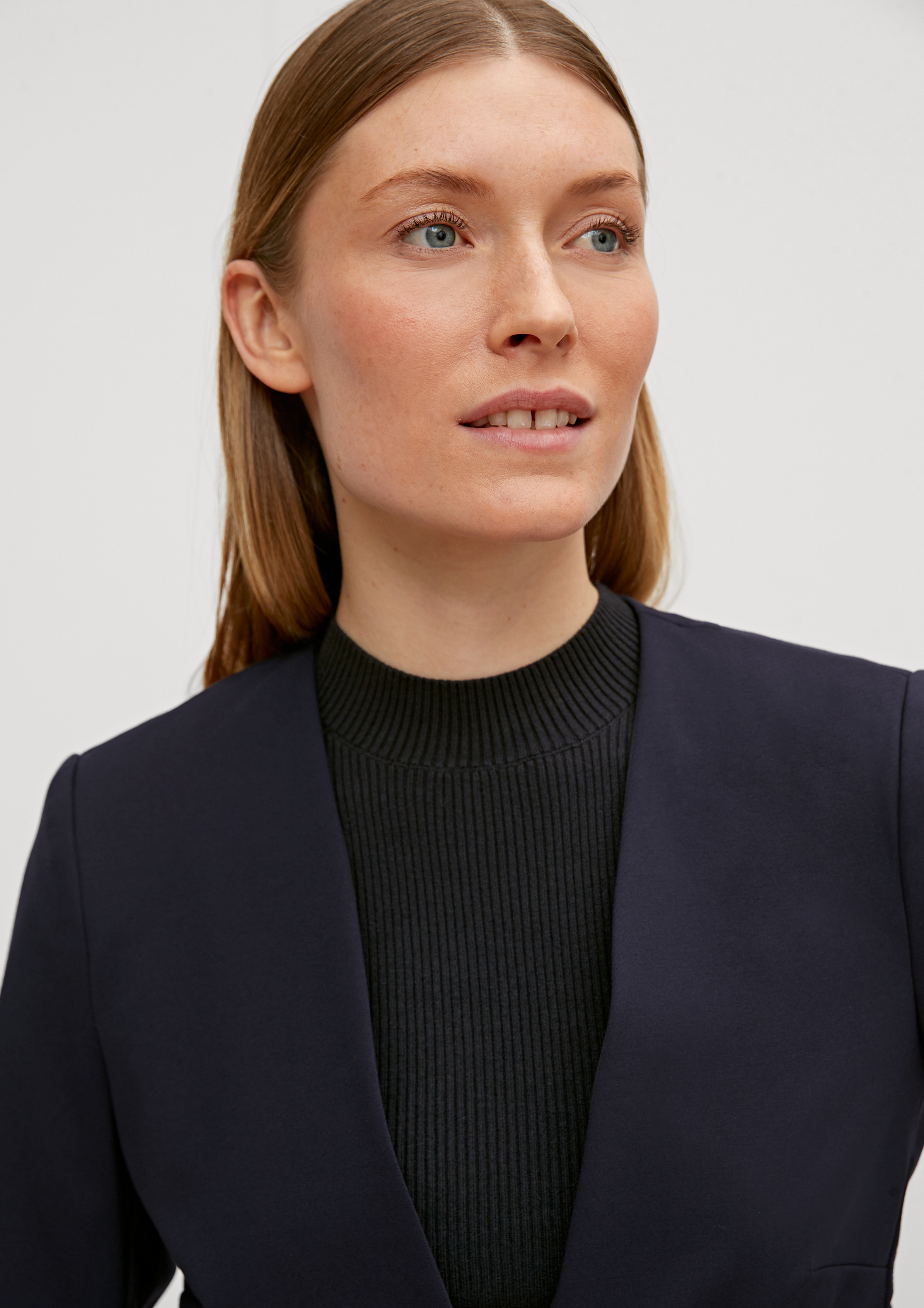 Blazer mit kurzem Schnitt - navy