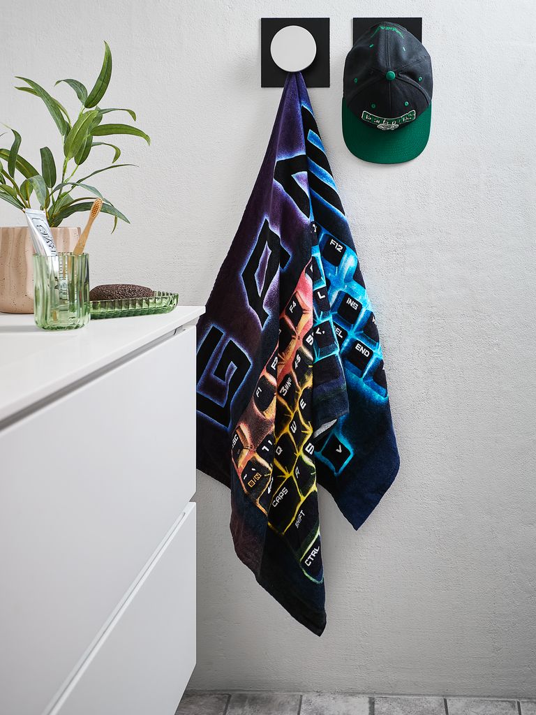 GAMER bath towel gold 70x140cm