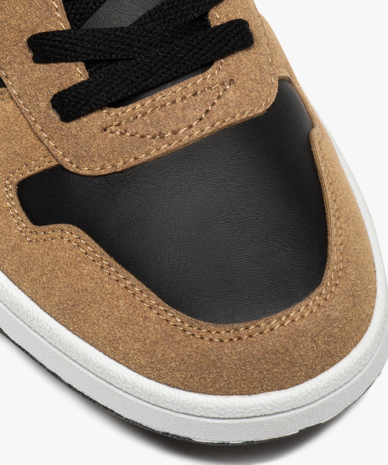 Baskets homme skateshoes bicolores à lacets camel | GEMO
