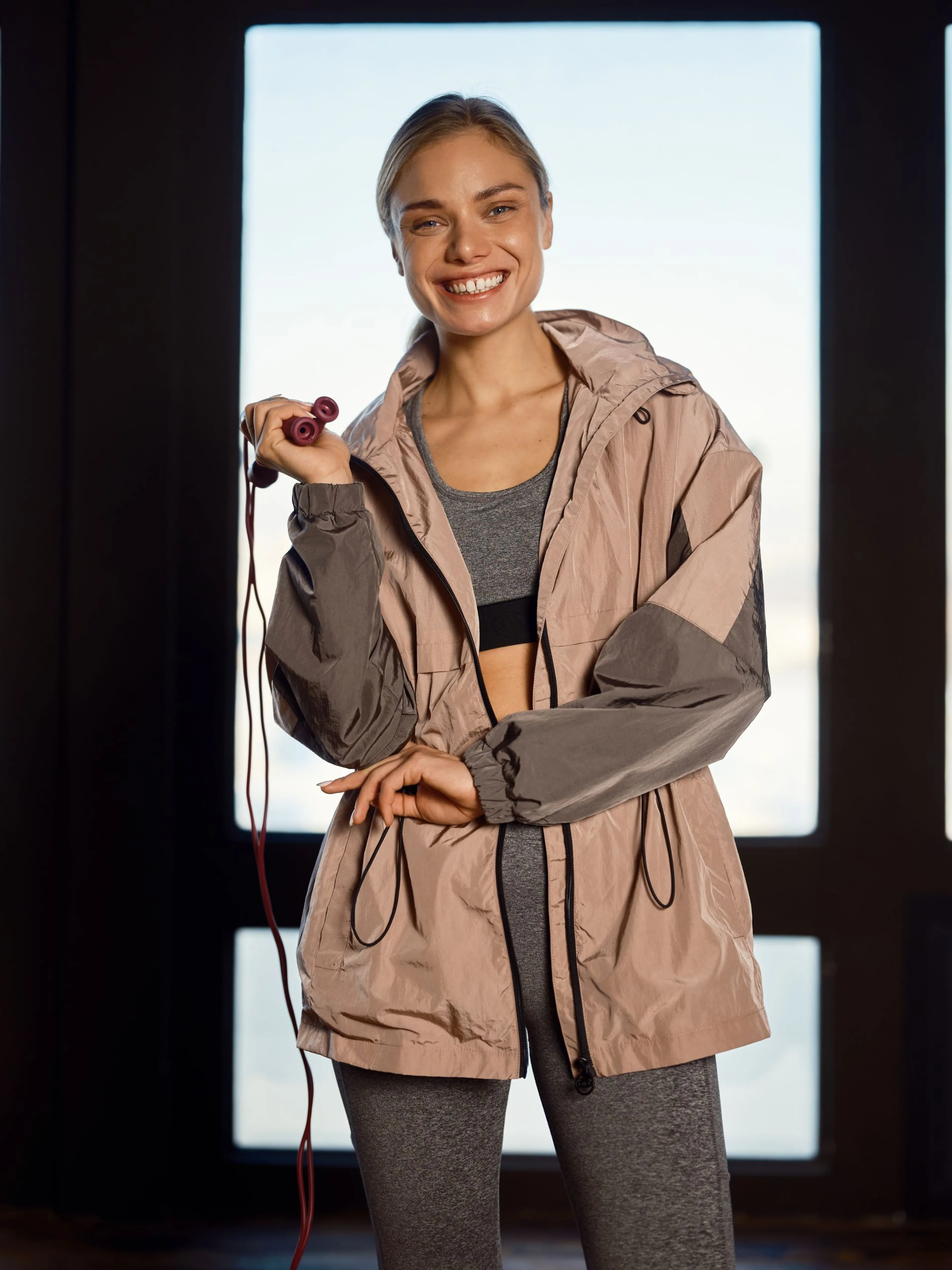 Hellrosa Damen-Sport-Leichtgewicht-Kapuzenjacke ORSAY