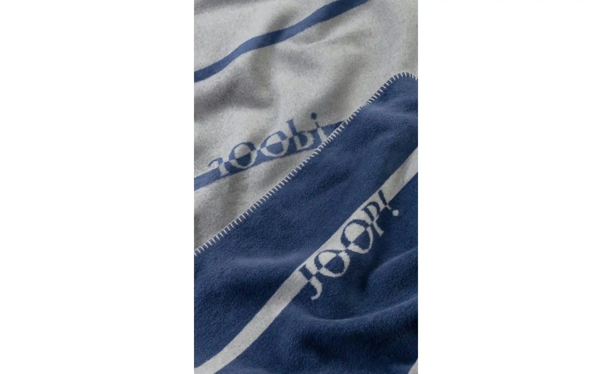 JOOP! Wohndecke Logo Stripes