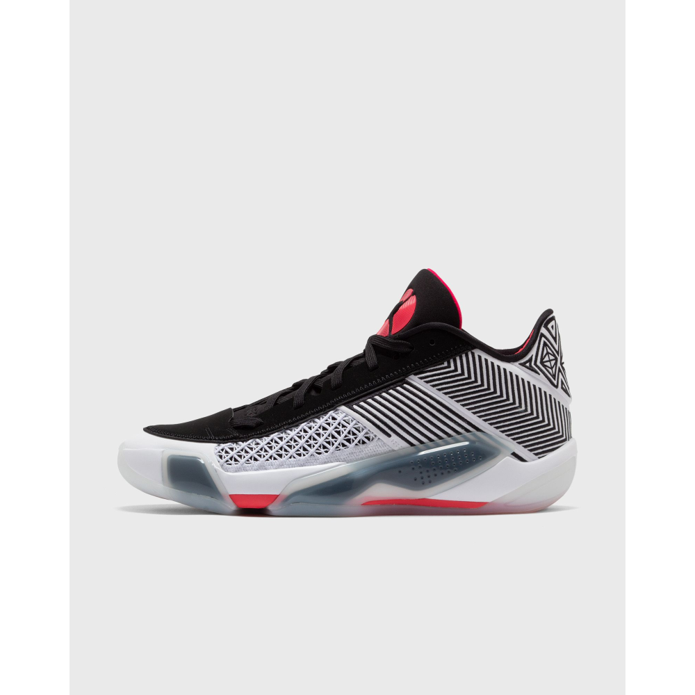 NIKE JORDAN 38 Low Fundamental Black FD2326-101 / weiss
