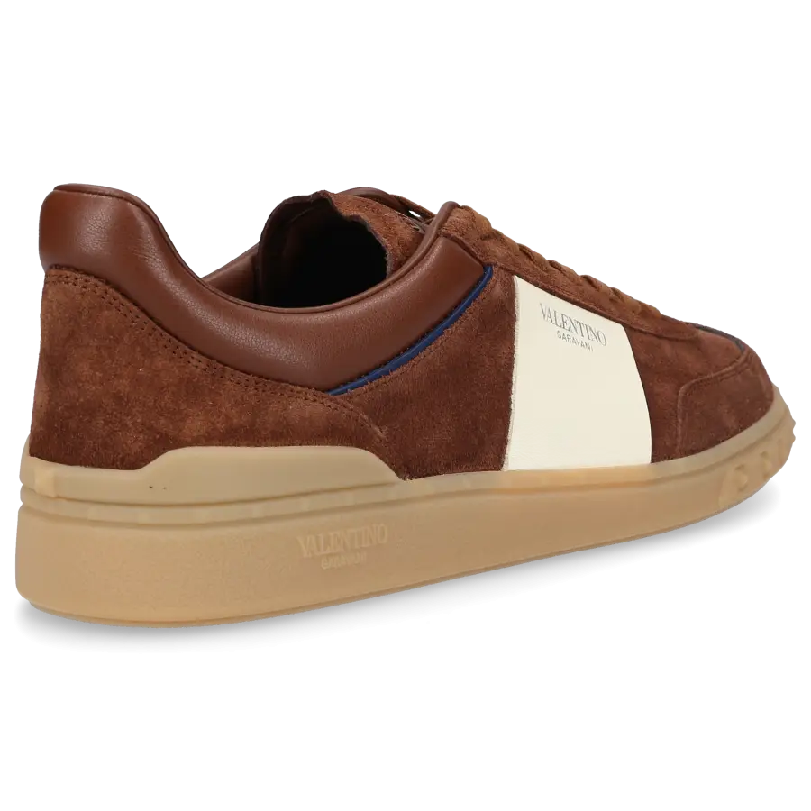 Valentino Garavani - Sneaker low UPVILLAGE Veloursleder - braun