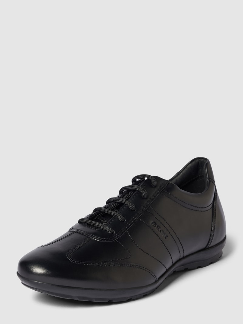 Sneaker mit Label-Detail in schwarz