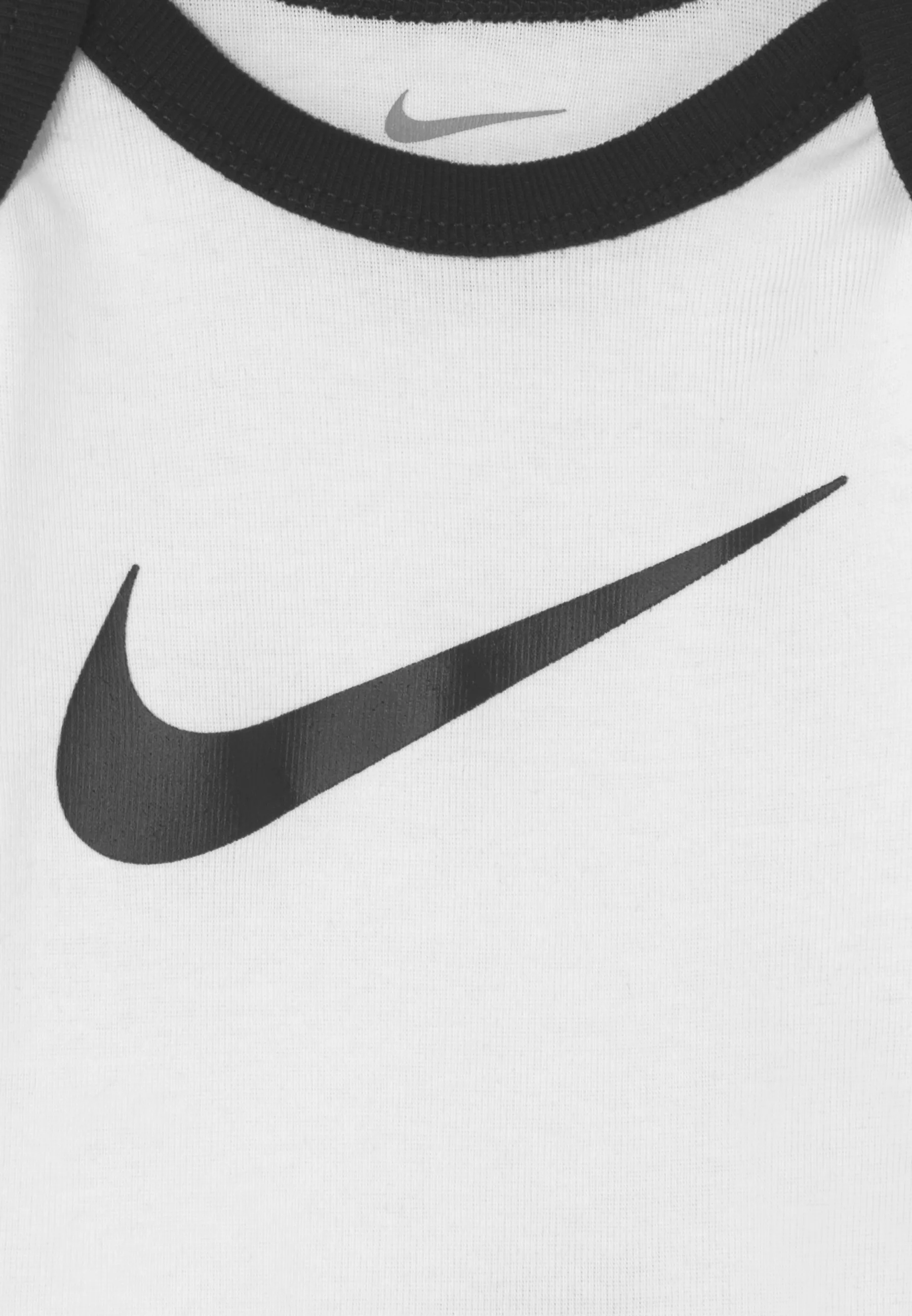 Conjunto Nike Sportswear - Gorro