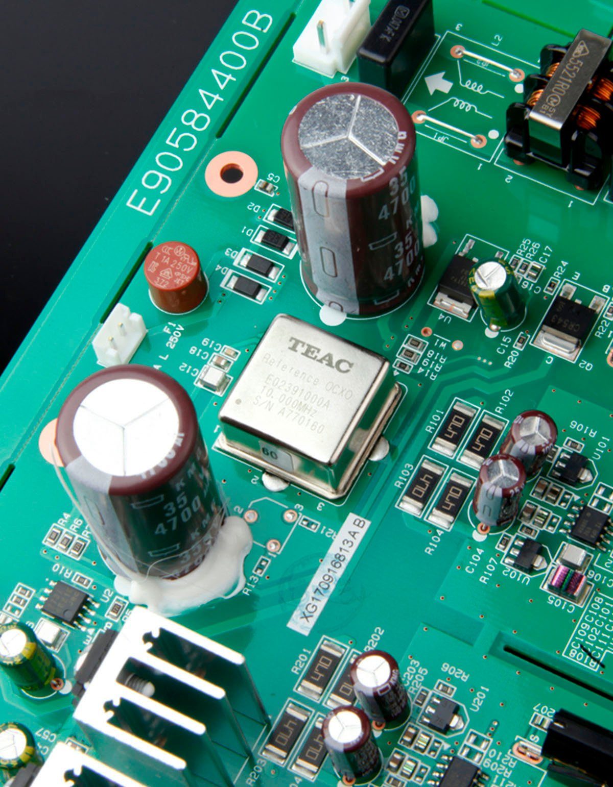 TEAC CG-10M Verstärker (Master Takt Generator)