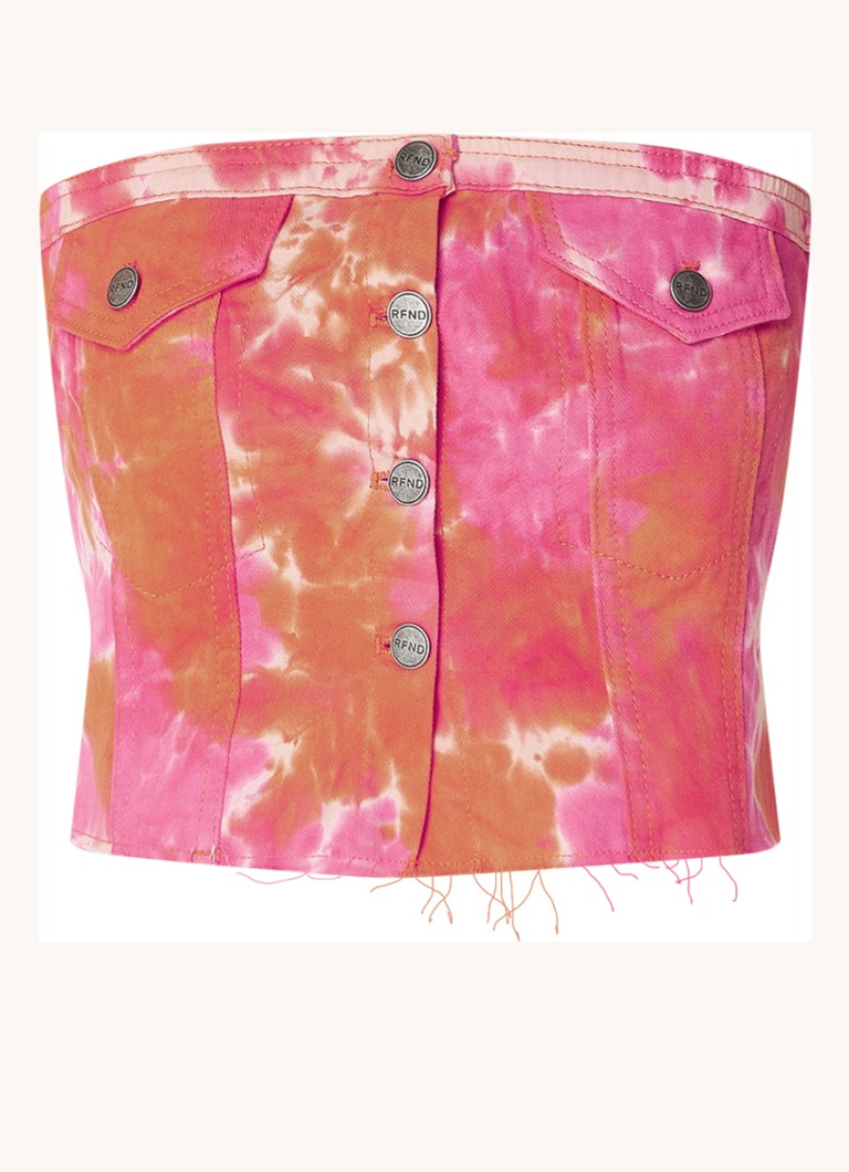 Top corto in denim tie-dye senza spalline del marchio Refined Department.