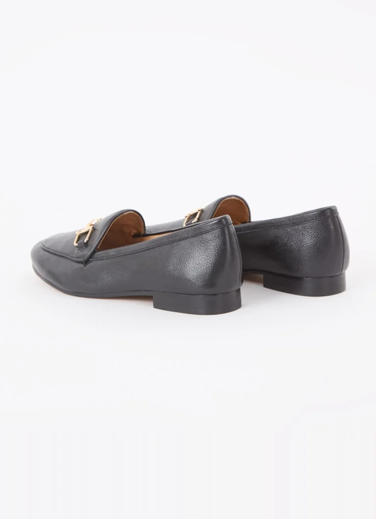Mocassim Dune London Glair de corte largo com borda de crina de cavalo.