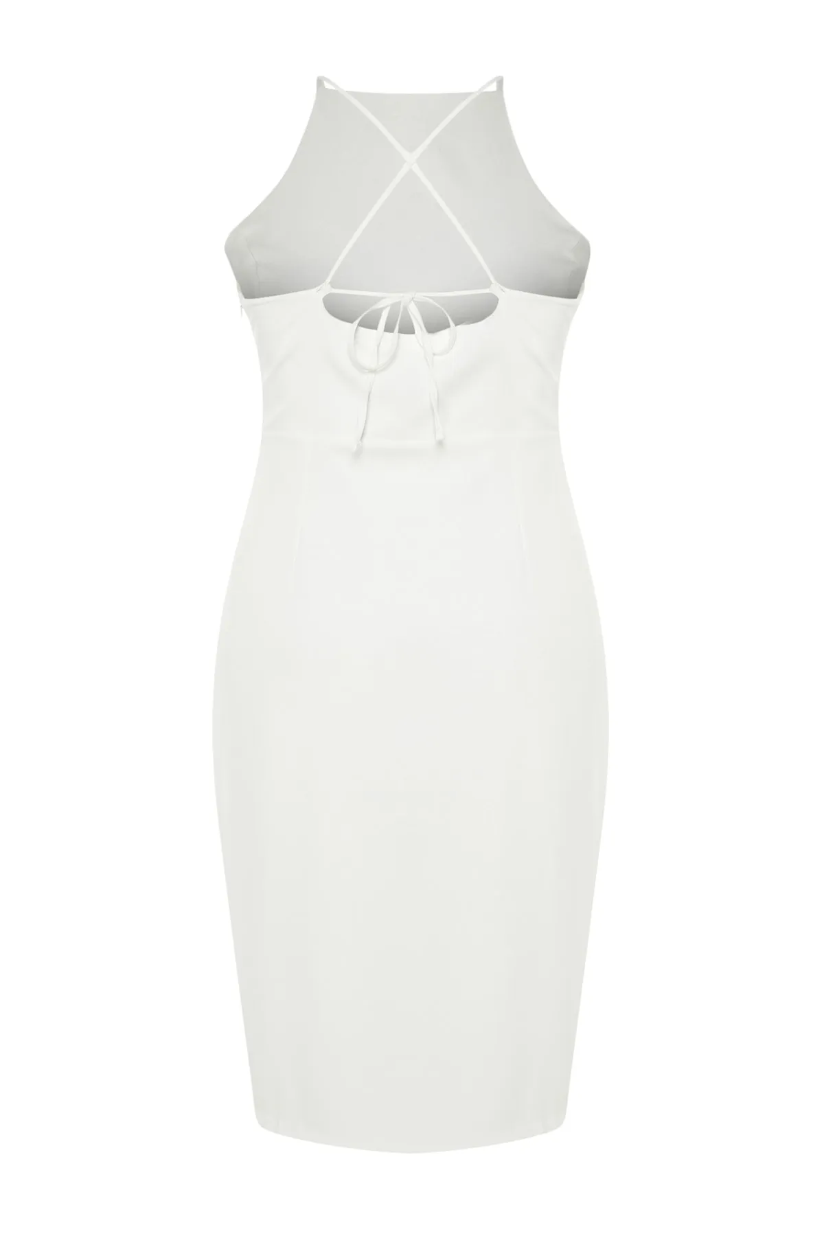 Trendyol Curve  Weißes Brautkleid aus gewebtem Satin mit detaillierter Rückseite TBBSS23AH00223
