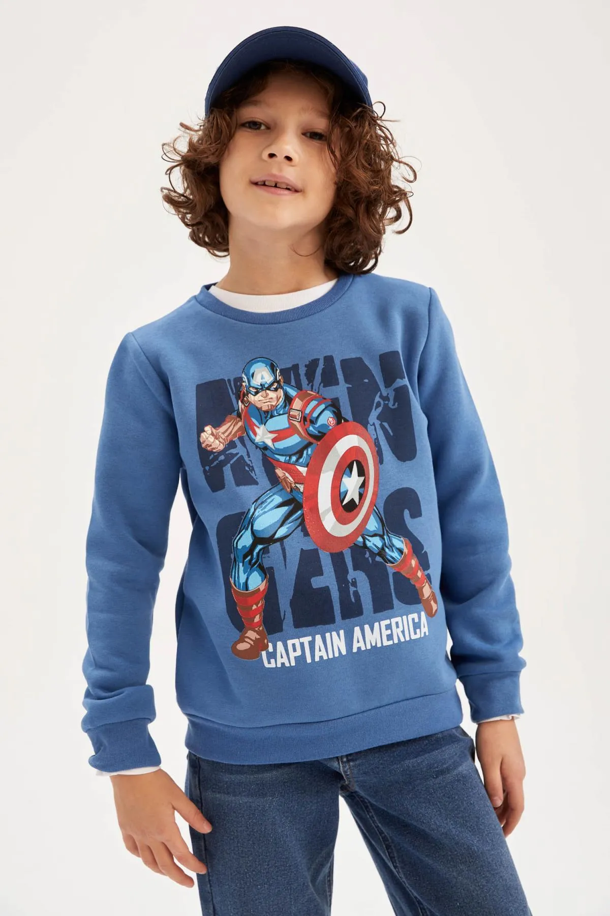 DeFacto  Marvel Avengers Rundhals-Sweatshirt für Jungen