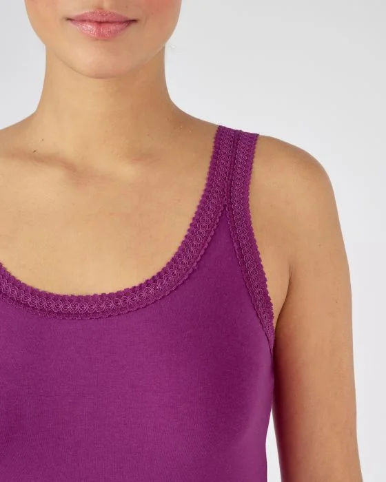 Débardeur Essential en coton extensible, orné de dentelle