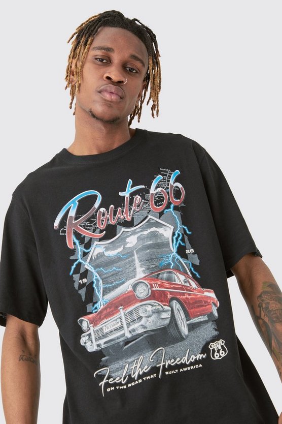 Tall schwarzes Racer T-Shirt mit Route 66 Print