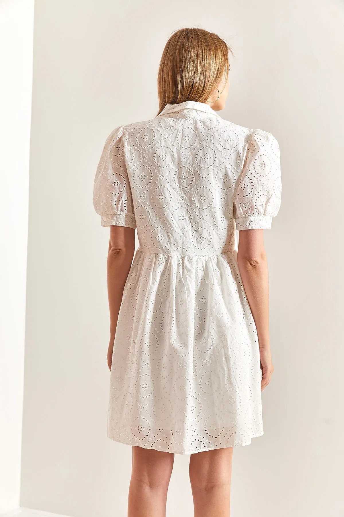 Bianco Lucci  Gemustertes Muschelkleid mit Hemdkragen für Damen