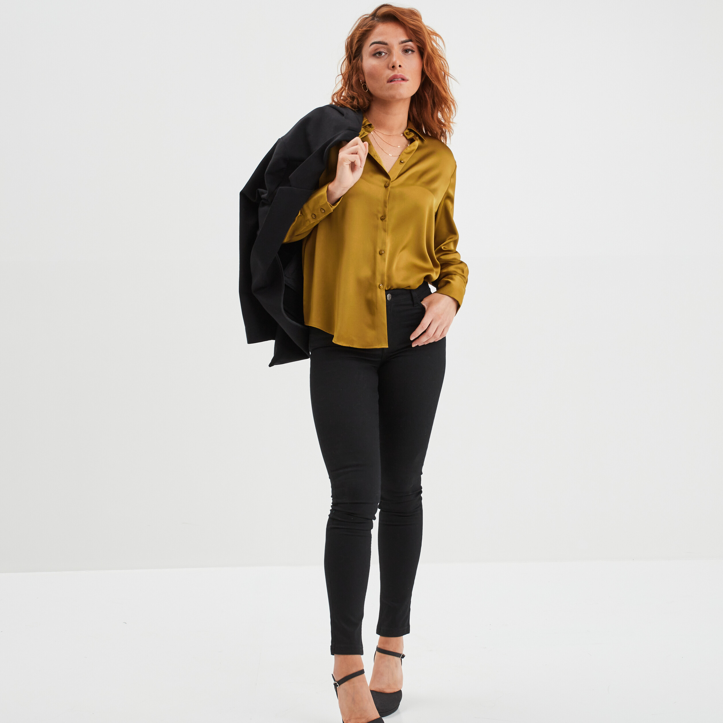 Chemise satin manches longues vert olive femme | La Halle