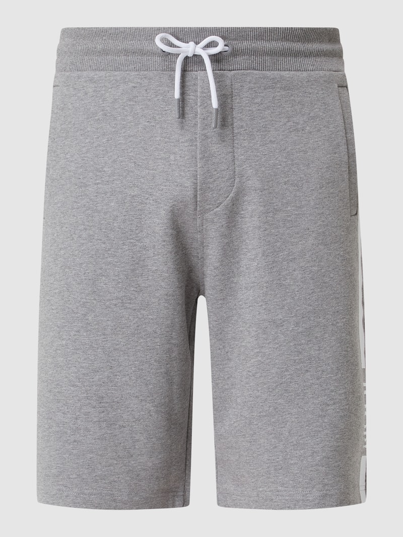 Sweatshorts mit Eingrifftaschen in silber