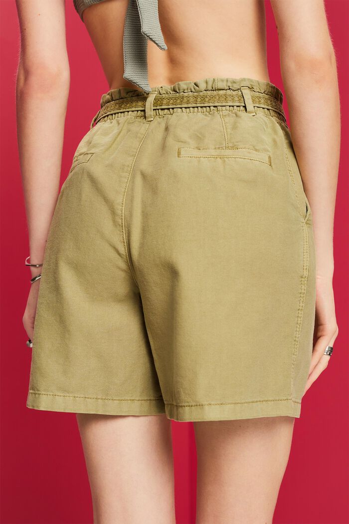 Shorts mit Bindegürtel aus Leinenmix
