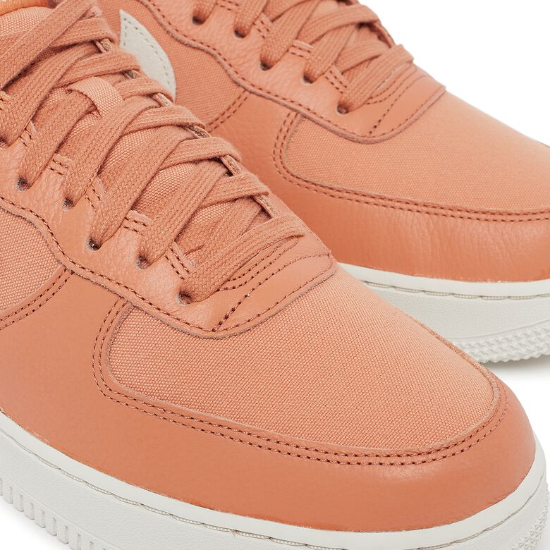NIKE Wmns Air Force 1 '07 LX 