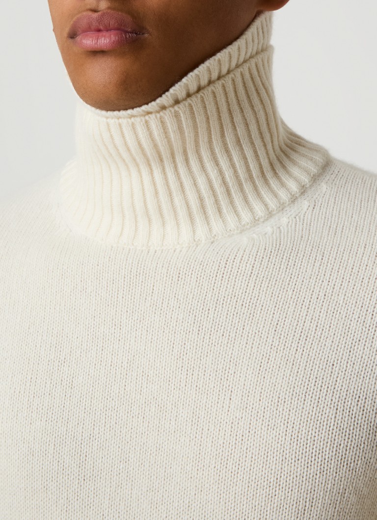 Oscar Jacobson Fine-knit turtleneck in cashmere blend