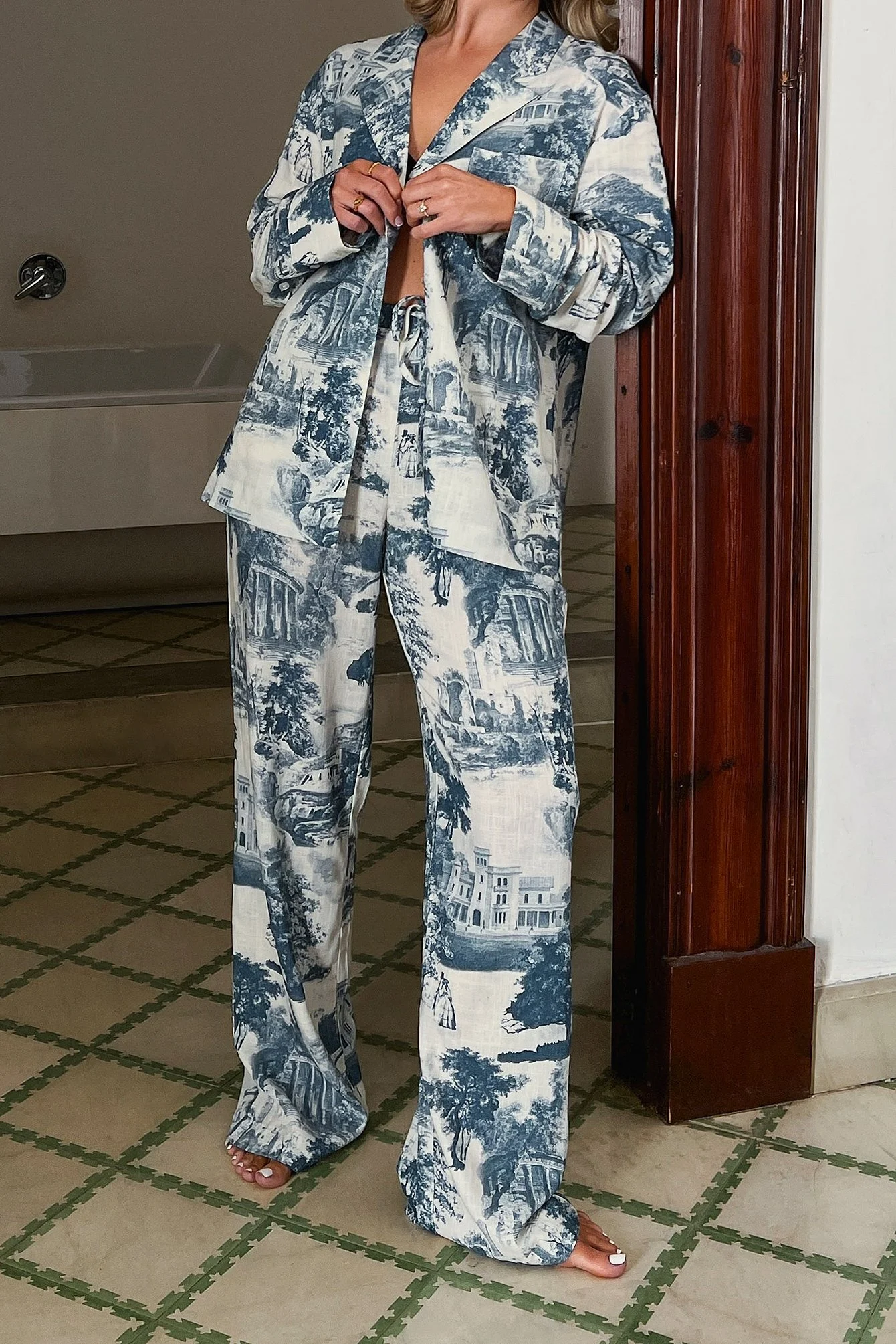 Hose aus Leinen-Mix mit halbhoher Taille und Kordelzug