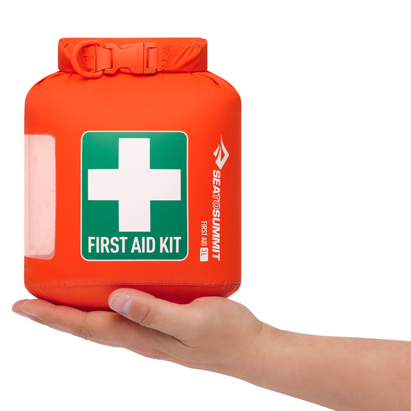 LIGHTWEIGHT DRY BAG FIRST AID