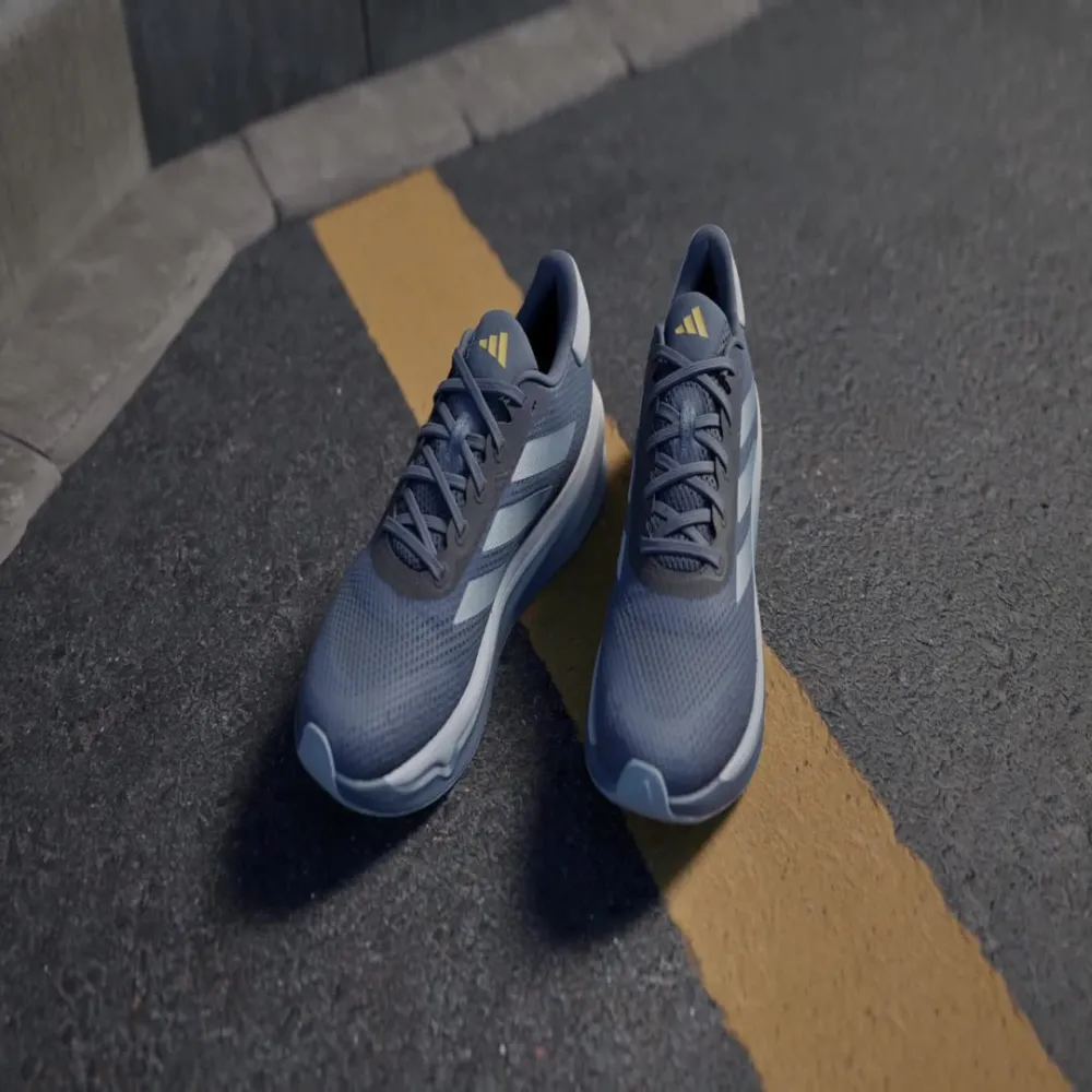 adidas Supernova Stride IG8311 / blau