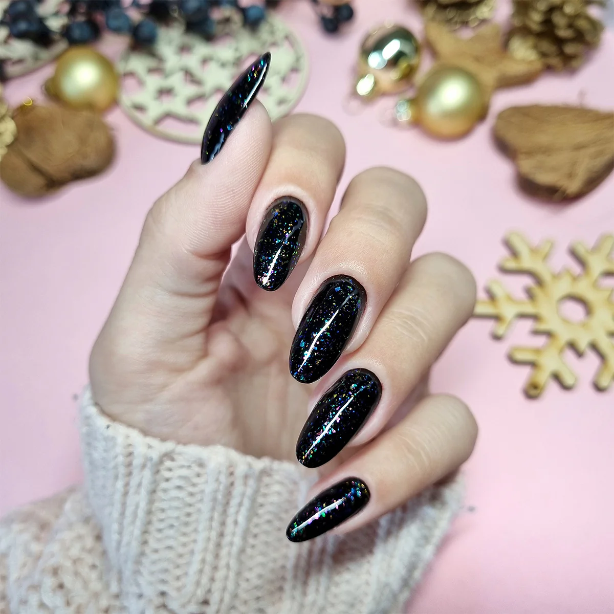 Oja Semipermanentă cu Gel UV Date - Oja cu Efect Gel