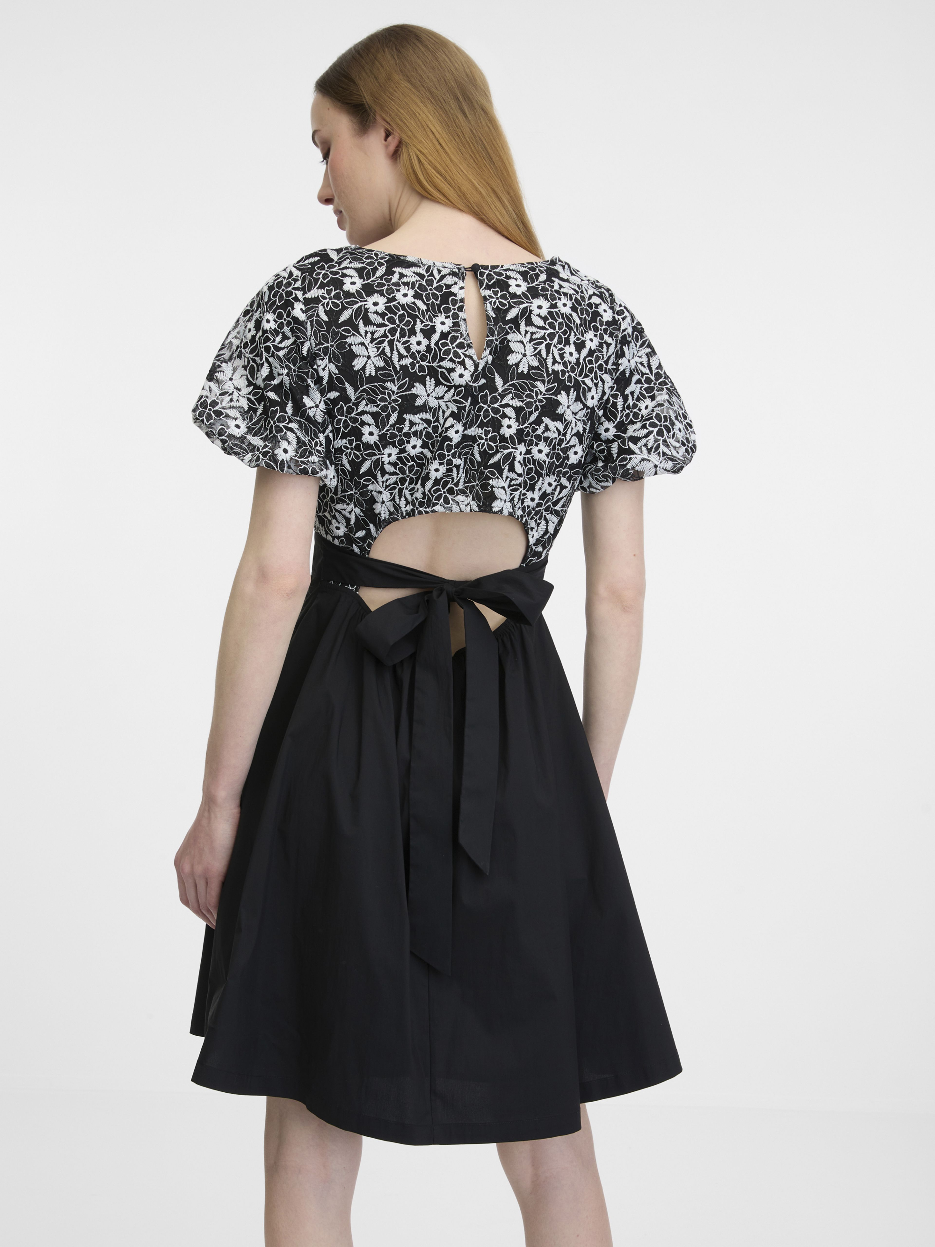 Schwarzes Damenkleid ORSAY