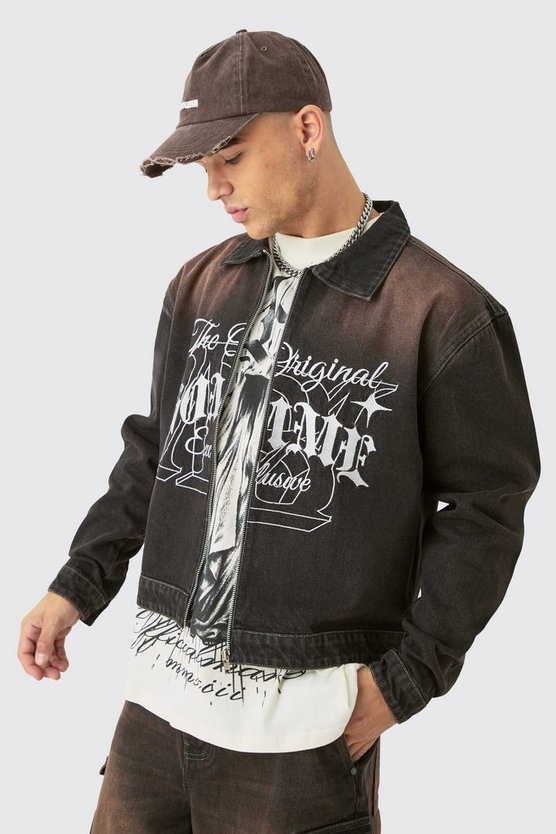 Kastige Jeansjacke mit Homme-Stickerei