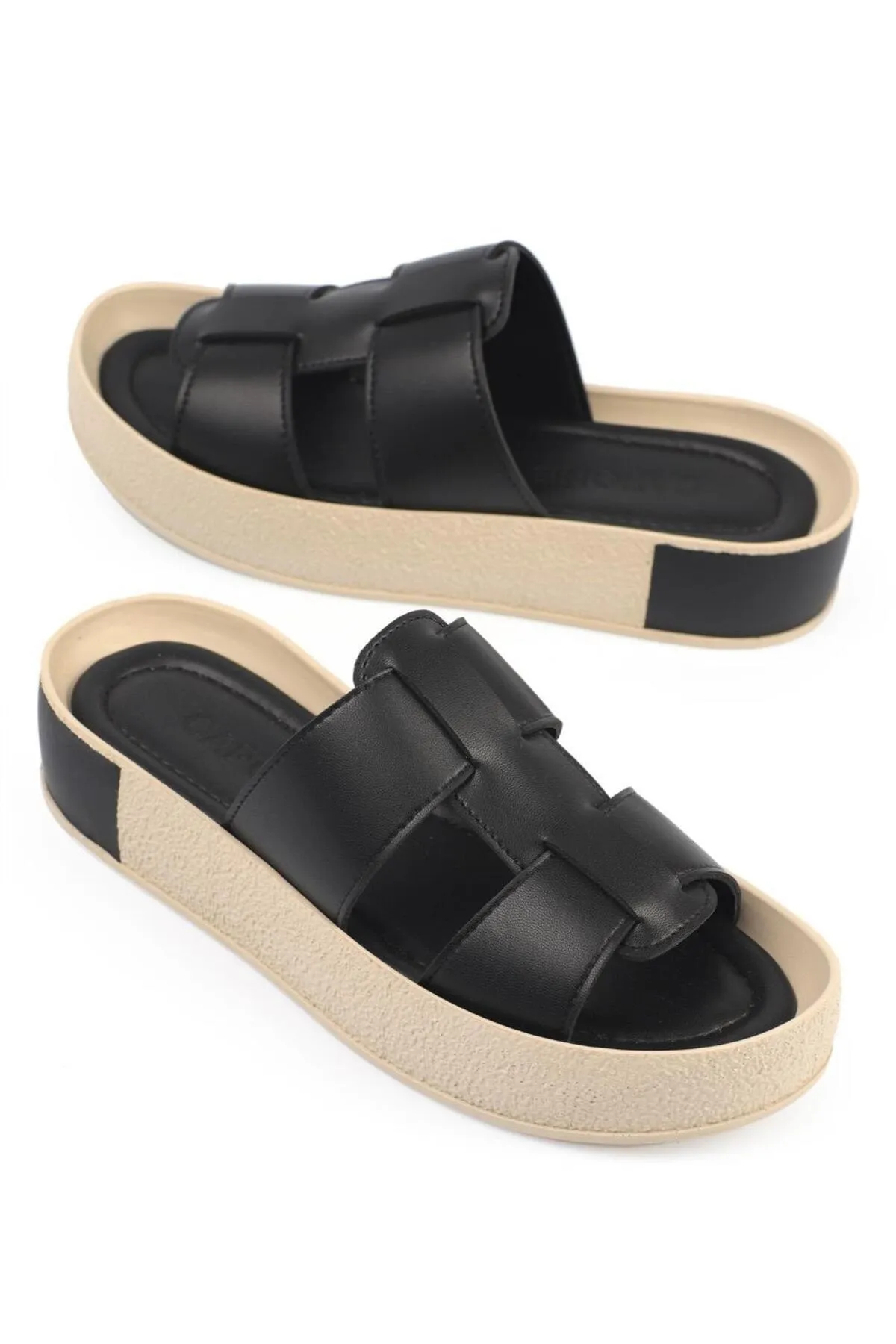 Capone Outfitters  Capone Gladiator Double Tape Bunte detaillierte Keilabsatz-Schwarze Damenhausschuhe