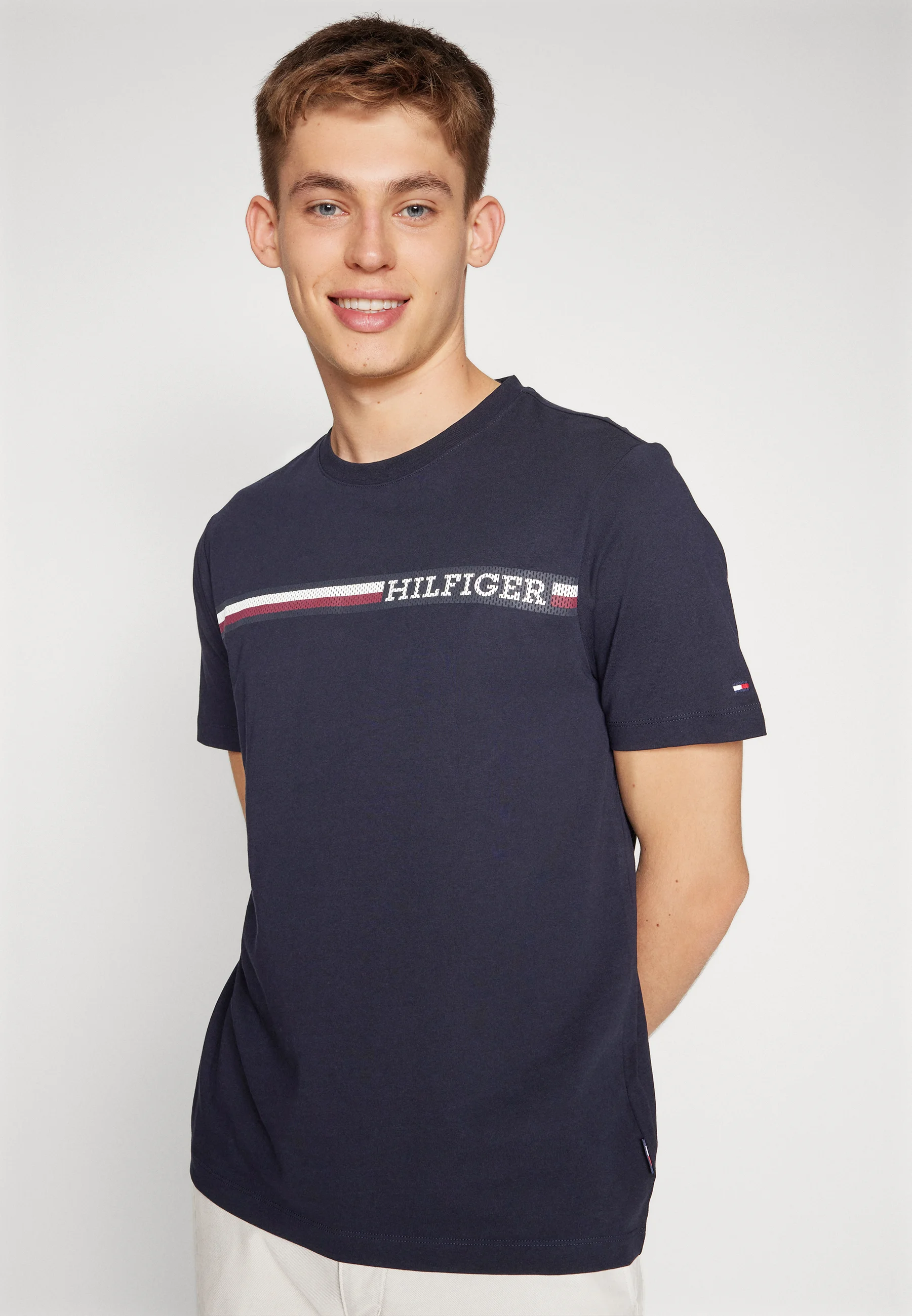 Tommy Hilfiger MONOTYPE CHEST STRIPE TEE - Camiseta con estampado