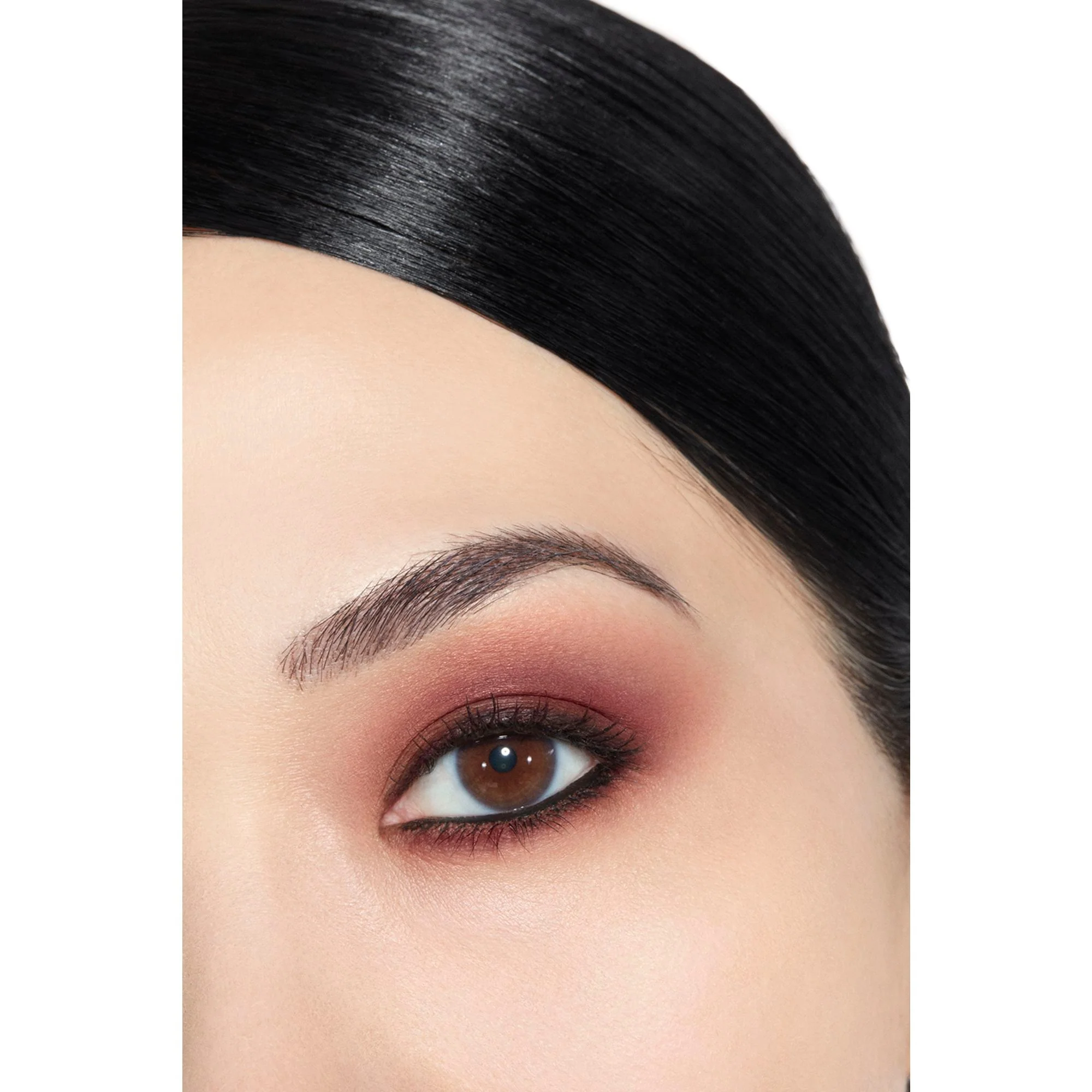 OMBRE ESSENTIELLE - SOMBRA PARA OLHOS MULTIUSO E DE LONGA DURAÇÃO