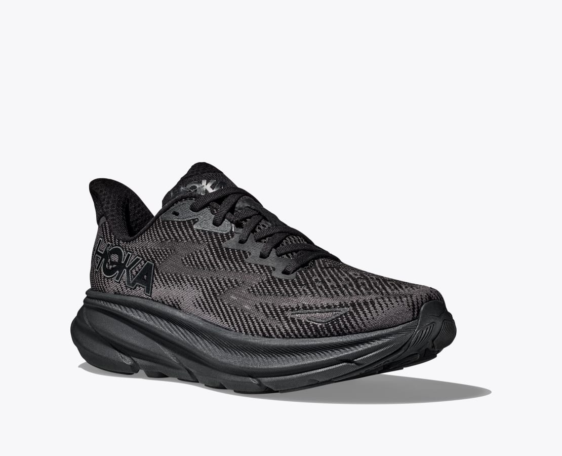 UOMO Clifton 9