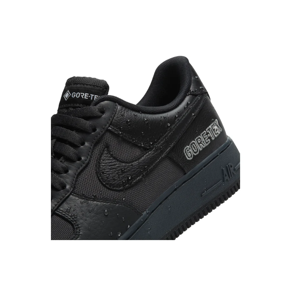 Nike Air Force 1 GTX CT2858-001 / schwarz