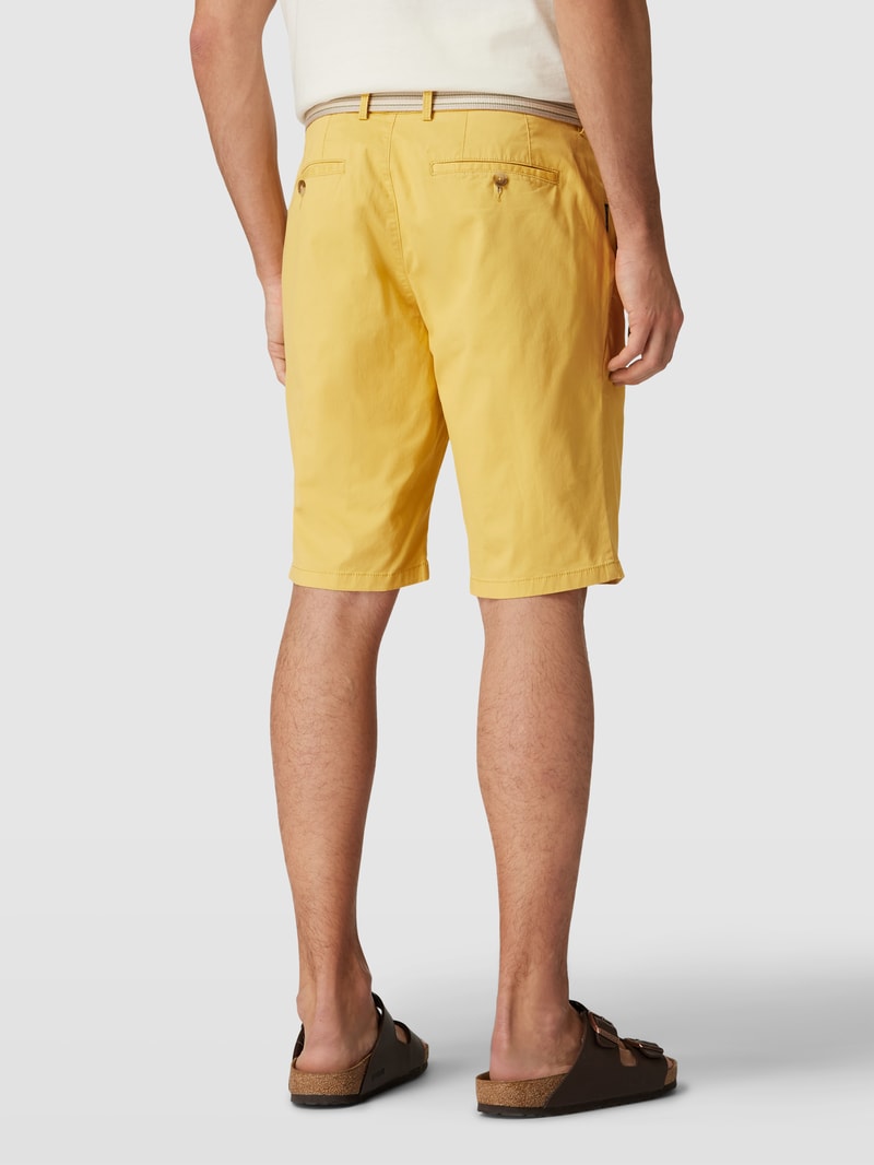 Bermudas mit Stoffgürtel in hellgelb