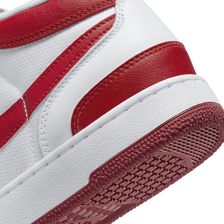 NIKE Mac Attack QS SP 
