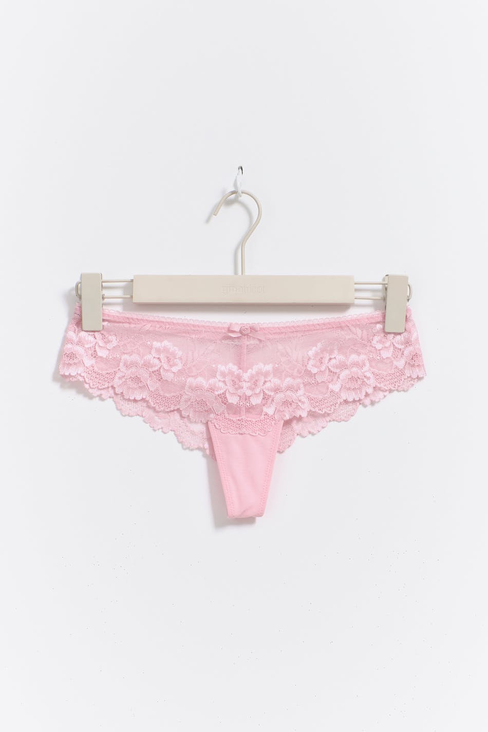 Lace string