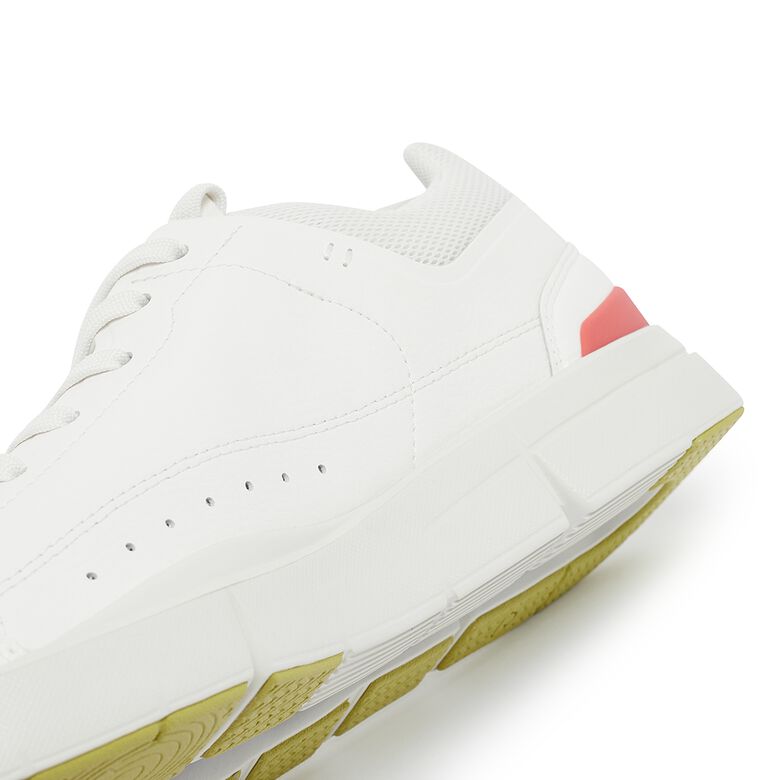 ON The Roger Centre Court white/coral