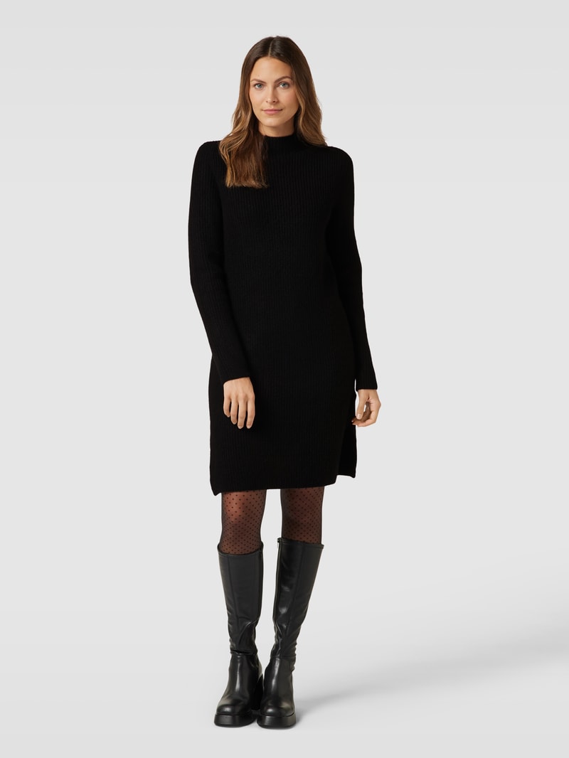 Knielanges Strickkleid mit Stehkragen in schwarz
