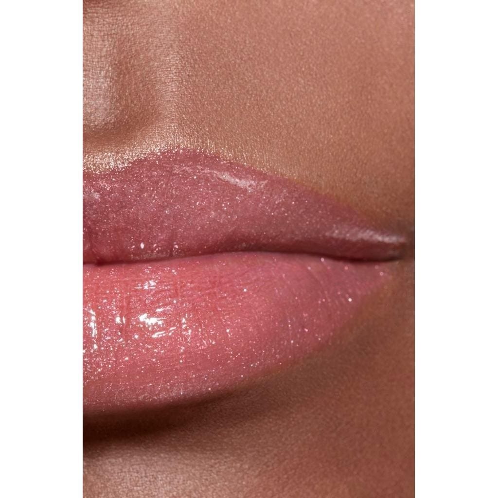 CHANEL GLOSS