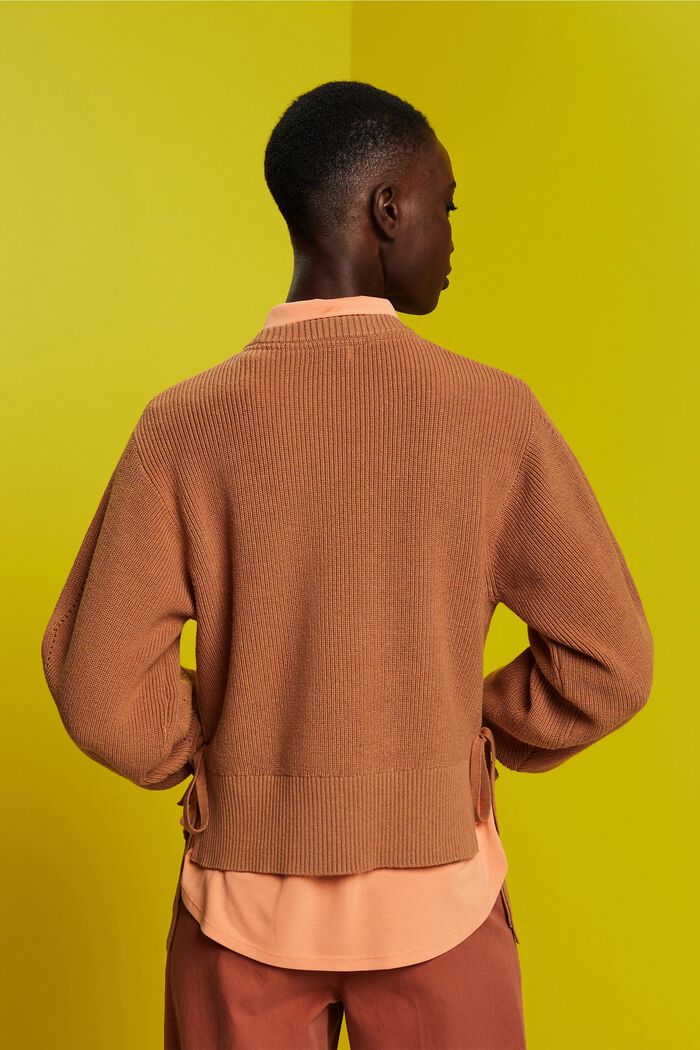Pullover aus Kaschmirmix mit Spitzendetail