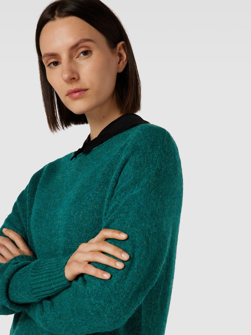 Strickpullover in melierter Optik in dunkelgrün meliert